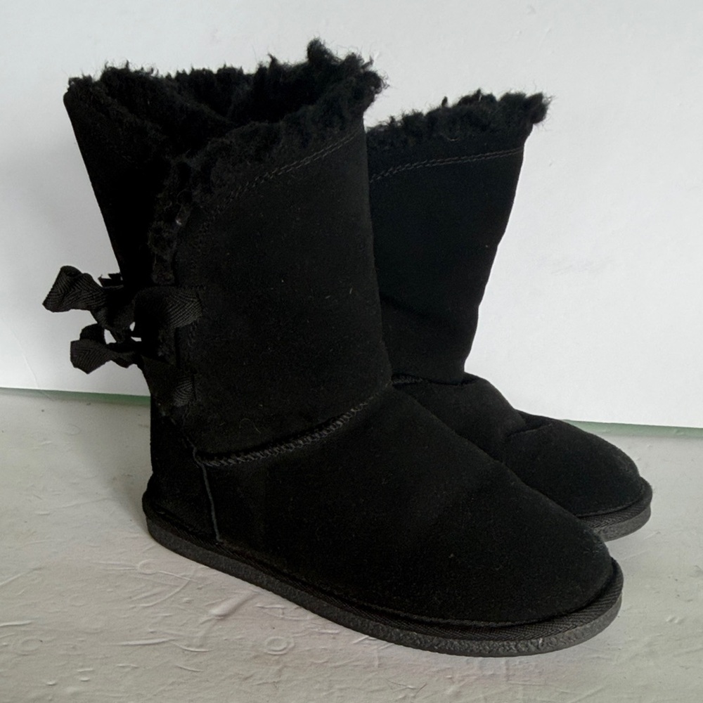 Cozy Black Women's Winter Boots